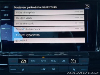 Volkswagen Touareg 3.0 TDI kůže VZDUCH Tažné 2020