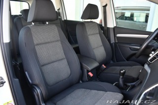 Volkswagen Sharan 2,0TDi 103kW NAVI 7MÍST 2012