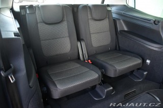 Volkswagen Sharan 2,0TDi 103kW NAVI 7MÍST 2012