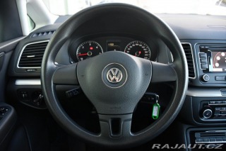 Volkswagen Sharan 2,0TDi 103kW NAVI 7MÍST 2012