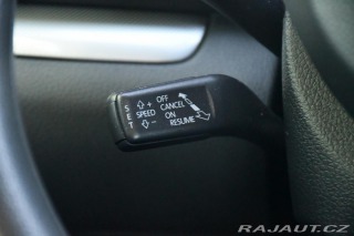 Volkswagen Sharan 2,0TDi 103kW NAVI 7MÍST 2012