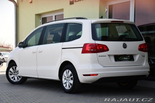 Volkswagen Sharan 2,0TDi 103kW NAVI 7MÍST 2012