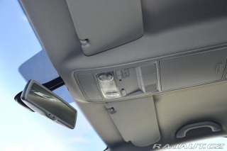 Volkswagen Sharan 2,0TDi 103kW NAVI 7MÍST 2012