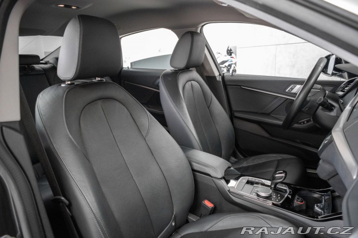 BMW 2 218d REZERVACE 2020
