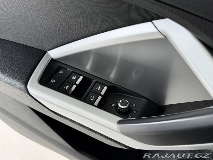 Audi Q3 40TFSI Q*MatrixLED*REZERV 2020