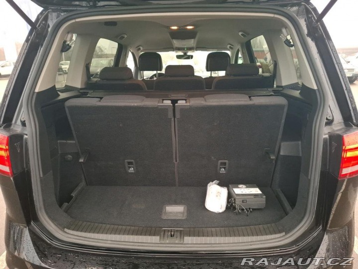 Volkswagen Touran  2021