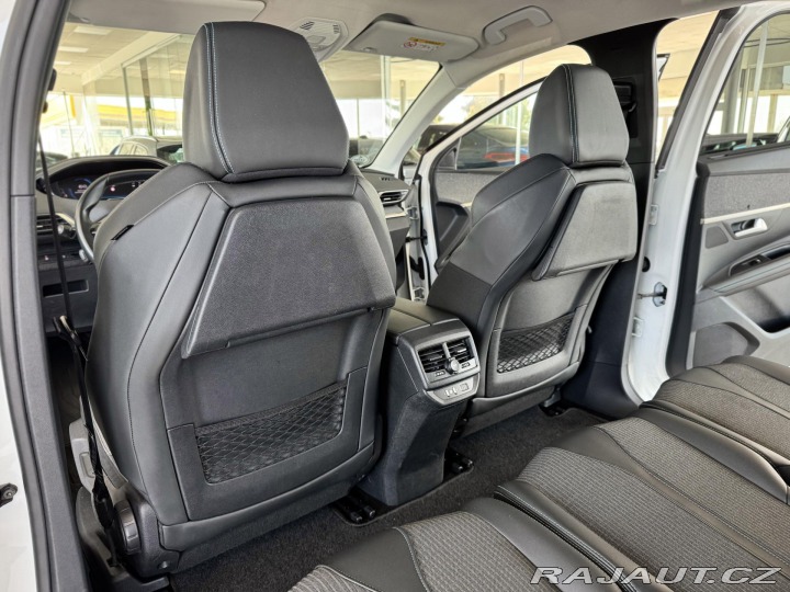 Peugeot 5008 1,2PT 130*ALLURE*7míst*Ta 2021