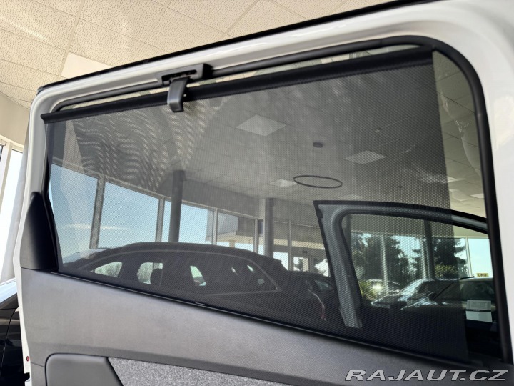 Peugeot 5008 1,2PT 130*ALLURE*7míst*Ta 2021