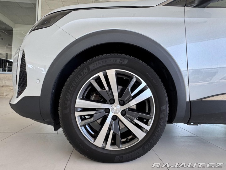 Peugeot 5008 1,2PT 130*ALLURE*7míst*Ta 2021