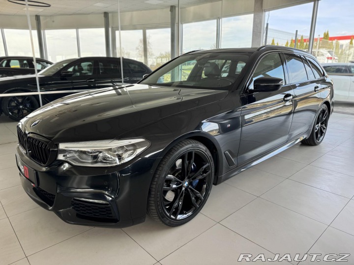 BMW 5 530i xDrive*M-SPORT*HeadU 2017