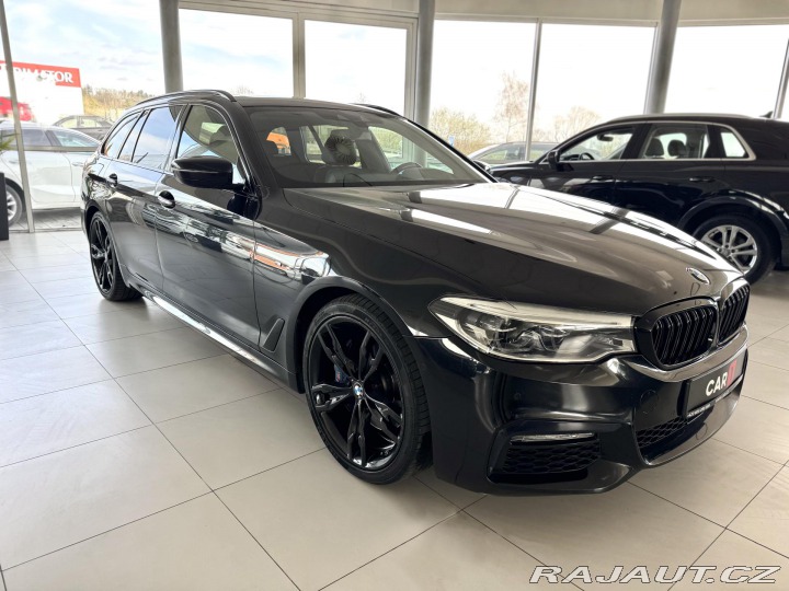 BMW 5 530i xDrive*M-SPORT*HeadU 2017