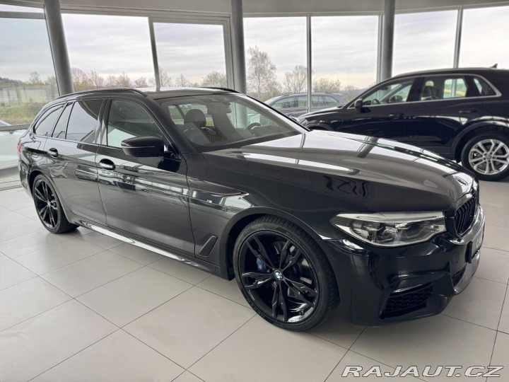 BMW 5 530i xDrive*M-SPORT*REZER 2017