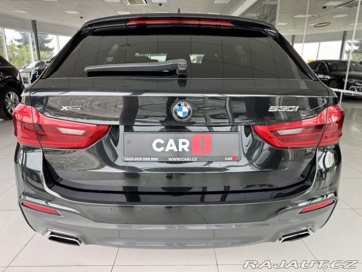 BMW 5 530i xDrive*M-SPORT*REZER 2017