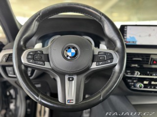 BMW 5 530i xDrive*M-SPORT*HeadU 2017