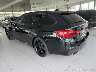 BMW 5 530i xDrive*M-SPORT*HeadU 2017