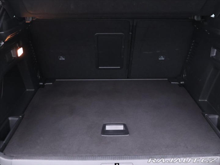 Peugeot 3008 1,2 PT 130k Aut. LED CZ D 2023