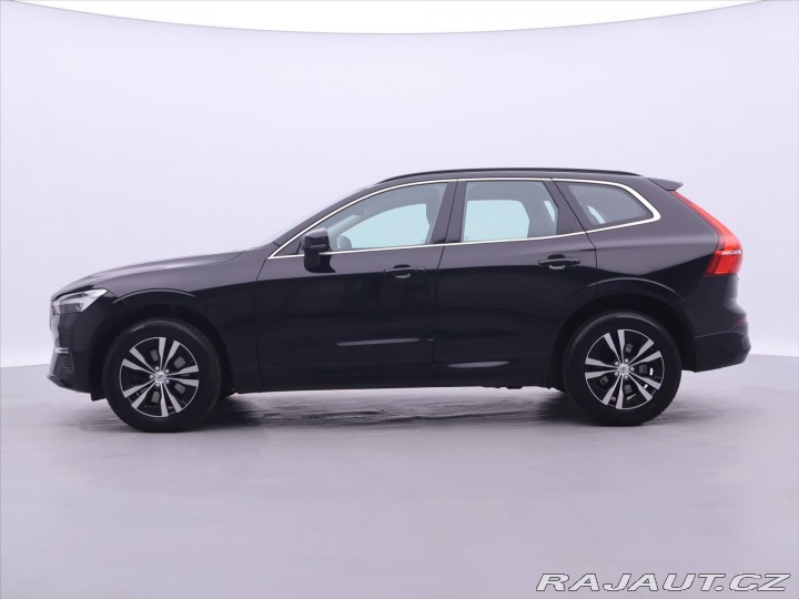 Volvo XC60 2,0 B4 145kW Aut. Momentu 2021