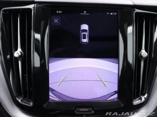 Volvo XC60 2,0 B4 145kW Aut. Momentu 2021