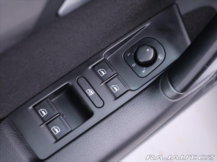 Volkswagen Passat 2,0 TDI 103kW DSG Serv.Kn 2013