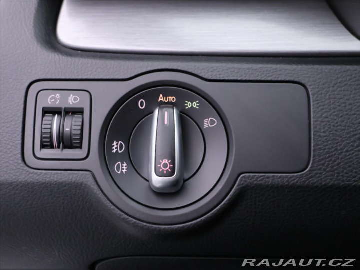 Volkswagen Passat 2,0 TDI 103kW DSG Serv.Kn 2013