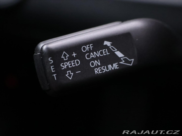 Volkswagen Passat 2,0 TDI 103kW DSG Serv.Kn 2013