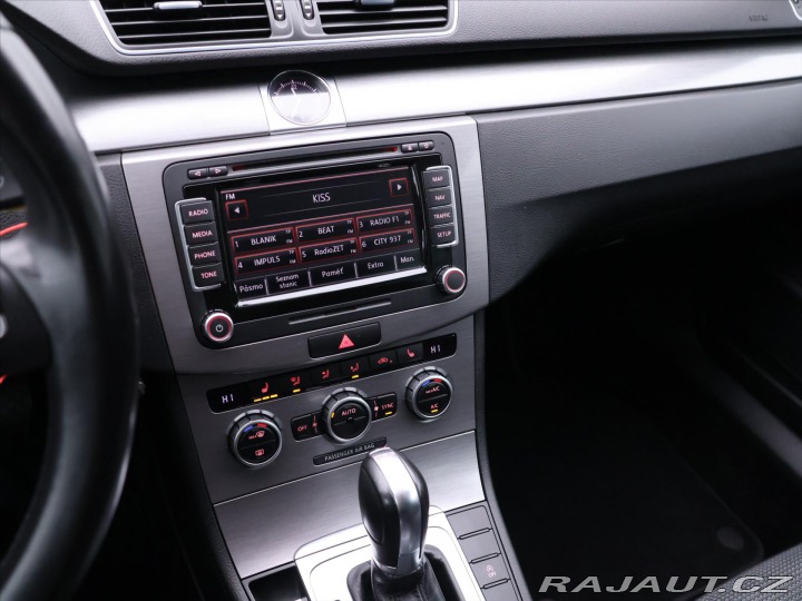 Volkswagen Passat 2,0 TDI 103kW DSG Serv.Kn 2013