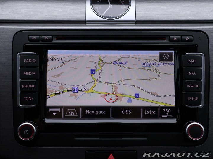 Volkswagen Passat 2,0 TDI 103kW DSG Serv.Kn 2013