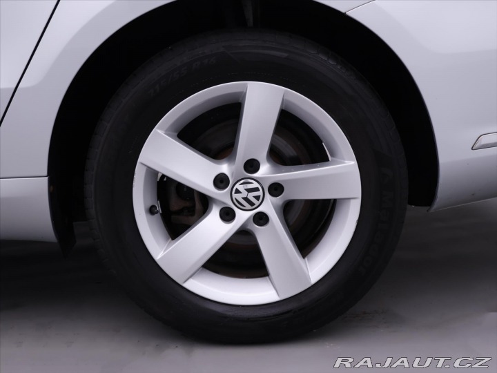 Volkswagen Passat 2,0 TDI 103kW DSG Serv.Kn 2013