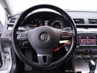 Volkswagen Passat 2,0 TDI 103kW DSG Serv.Kn 2013