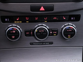 Volkswagen Passat 2,0 TDI 103kW DSG Serv.Kn 2013