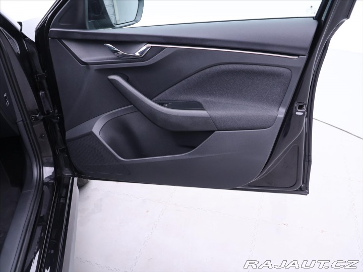 Škoda Kamiq 1,0 TSI 85 kW CZ 3731km 2025