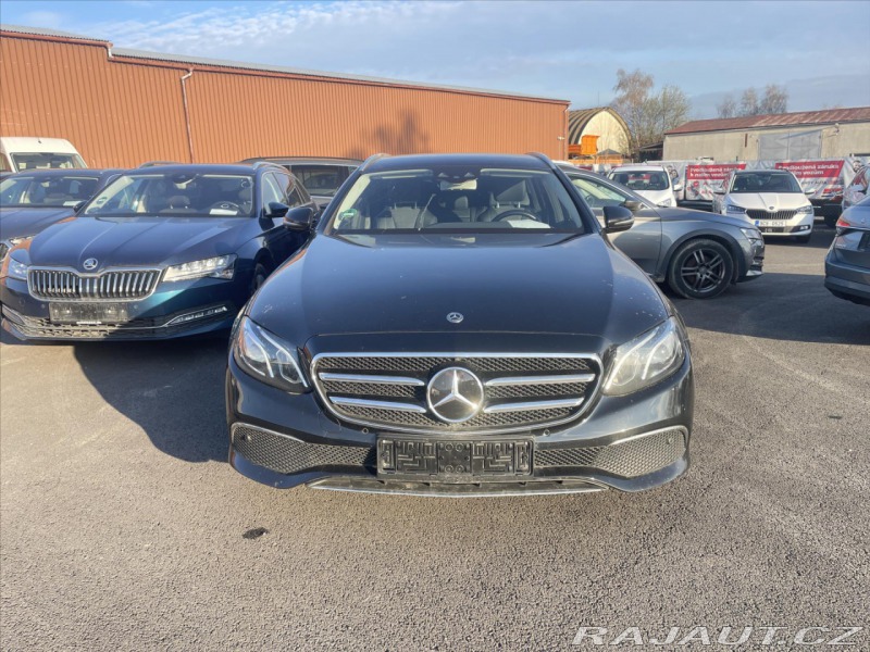 Mercedes-Benz E 2,0 220d 143 kW Business