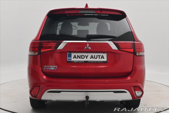 Mitsubishi Outlander 2,4 PHEV Intense+ 4WD Zár 2021
