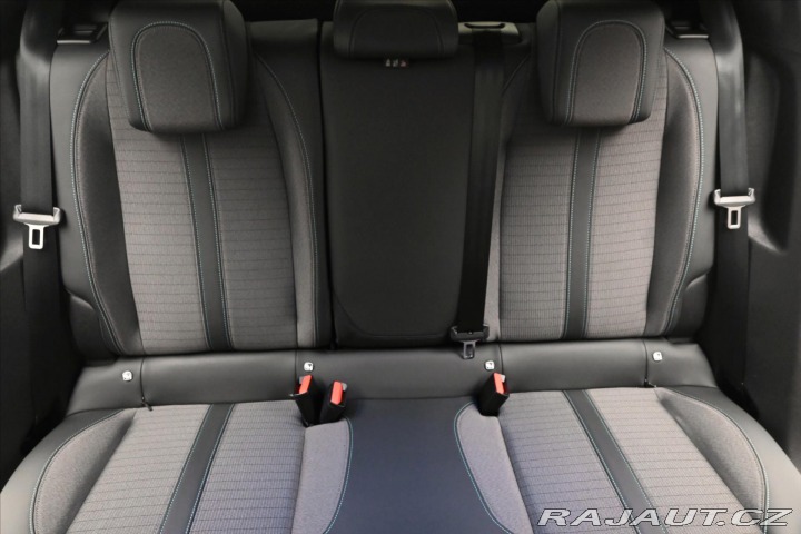 Peugeot 2008 1,5 BlueHDi 81 kW Allure 2021