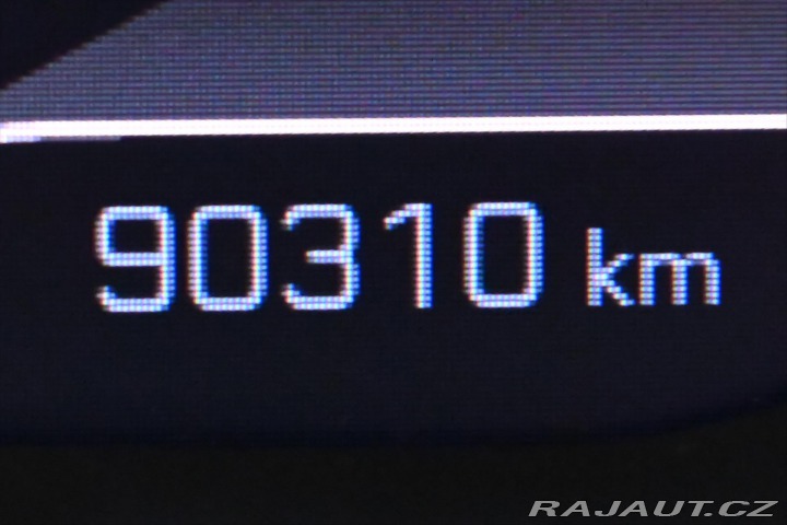 Peugeot 5008 1,5 BlueHDi 96 kW GT AT8 2022