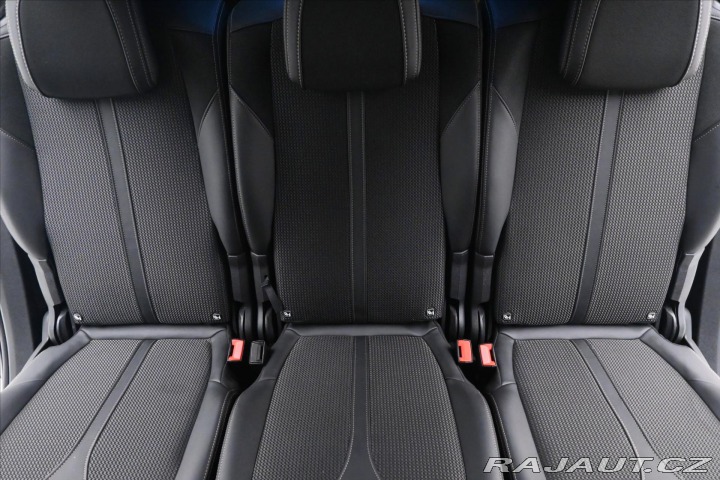 Peugeot 5008 1,5 BlueHDi 96 kW GT AT8 2022