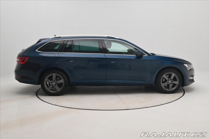 Škoda Superb 2,0 TDI 110 kW DSG Style 2021