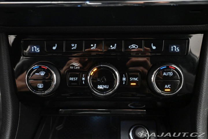 Škoda Superb 2,0 TDI 110 kW DSG Style 2021