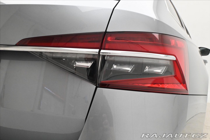 Škoda Superb 2,0 TDI 110 kW DSG Style 2021