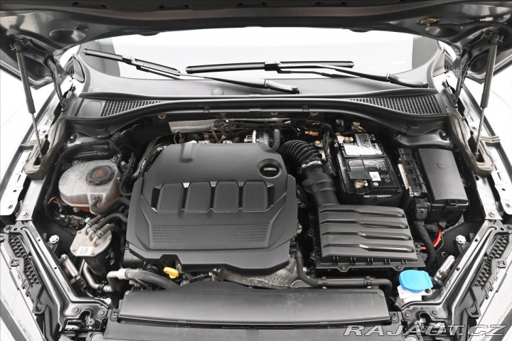 Škoda Superb 2,0 TDI 110 kW DSG Style 2021