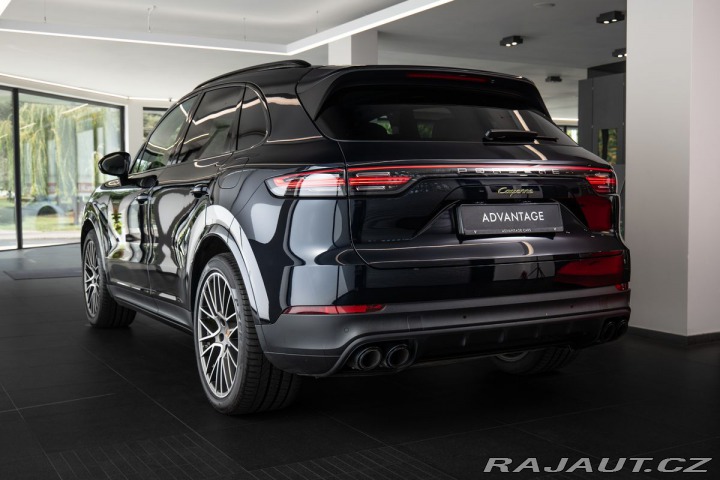 Porsche Cayenne E-Hybrid Platinum Edition 2022