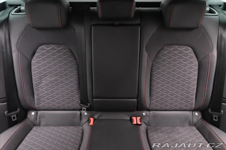 Seat Leon 2,0 TSI 140kW DSG FR Záru 2022