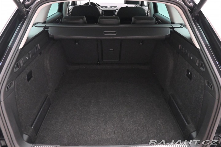 Škoda Superb 2,0 TDI 110 kW DSG Style 2022