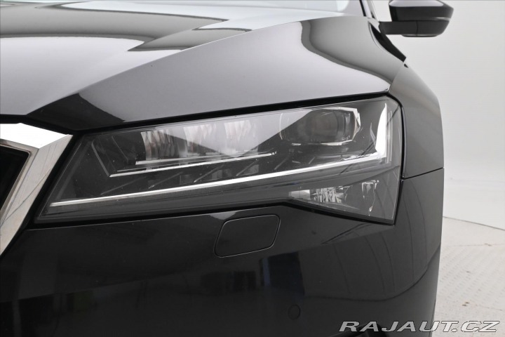 Škoda Superb 2,0 TDI 110 kW DSG Style 2022