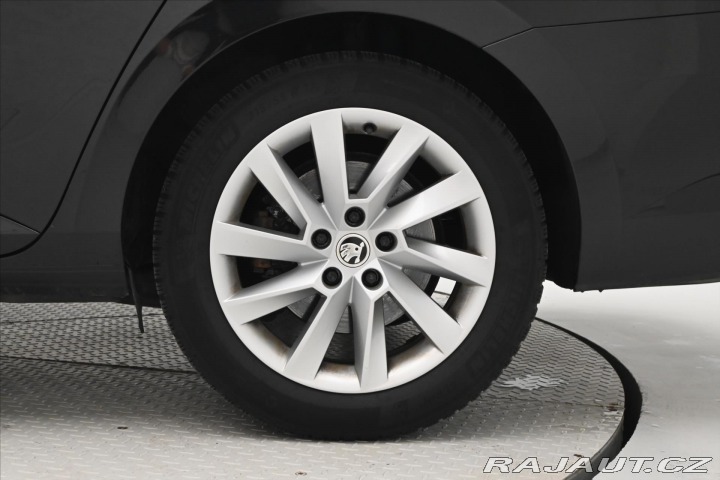 Škoda Superb 2,0 TDI 110 kW DSG Style 2022