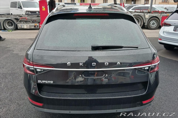 Škoda Superb 2,0 TDI 110 kW DSG Style 2022