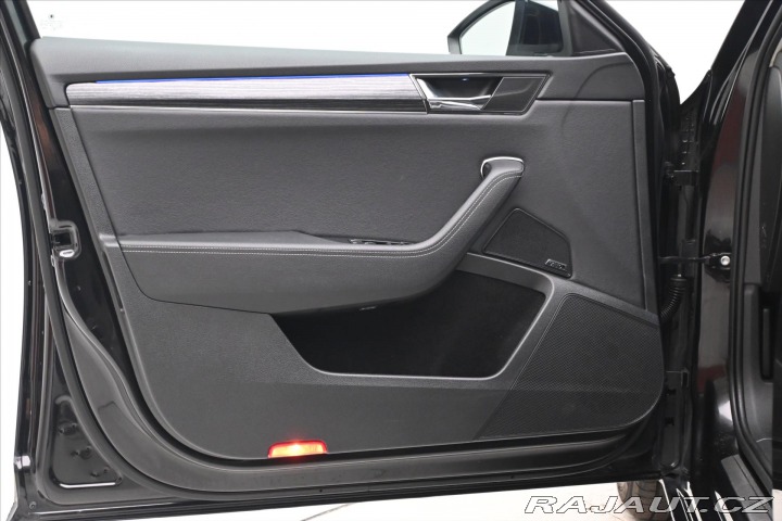Škoda Superb 2,0 TDI 110 kW DSG Style 2021