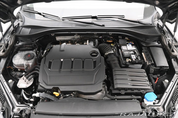 Škoda Superb 2,0 TDI 110 kW DSG Style 2021