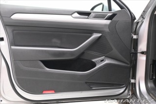 Volkswagen Passat 2,0 TDI 110 KW DSG Busine 2022
