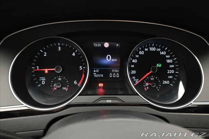 Volkswagen Passat 2,0 TDI 110 KW DSG Busine 2023